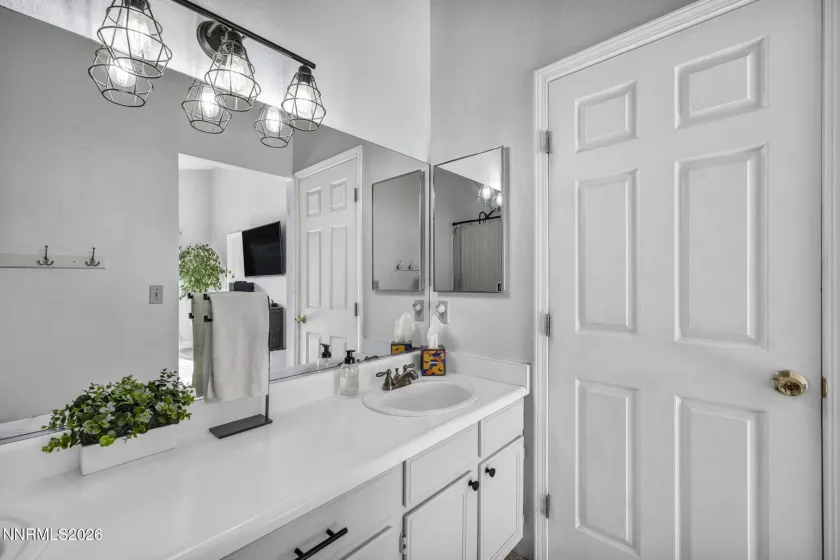 1768 Blue Spruce, Minden, Nevada 89423, 3 Bedrooms Bedrooms, ,2 BathroomsBathrooms,Residential,Residential,Blue Spruce,260001037