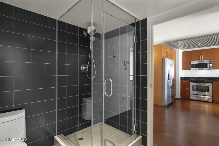 255 Sierra, Reno, Nevada 89501, 1 Bedroom Bedrooms, ,1 BathroomBathrooms,Residential,Residential,Sierra,260001021