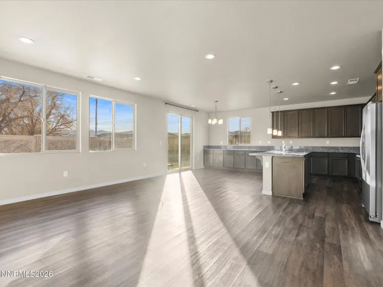 169 Pelican, Fernley, Nevada 89408, 3 Bedrooms Bedrooms, ,2 BathroomsBathrooms,Residential,Residential,Pelican,260001043