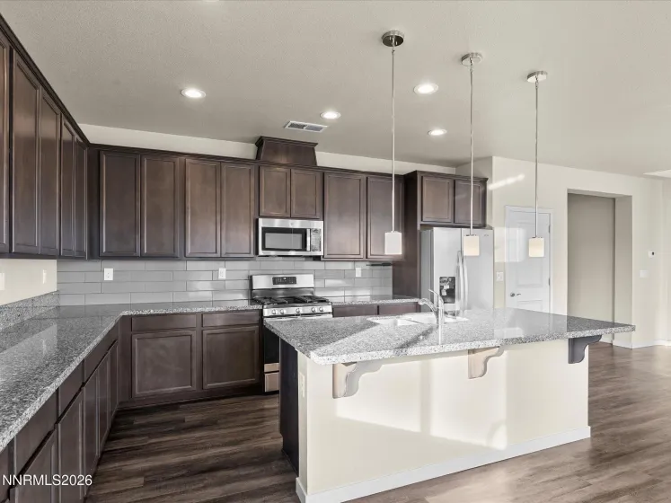 169 Pelican, Fernley, Nevada 89408, 3 Bedrooms Bedrooms, ,2 BathroomsBathrooms,Residential,Residential,Pelican,260001043