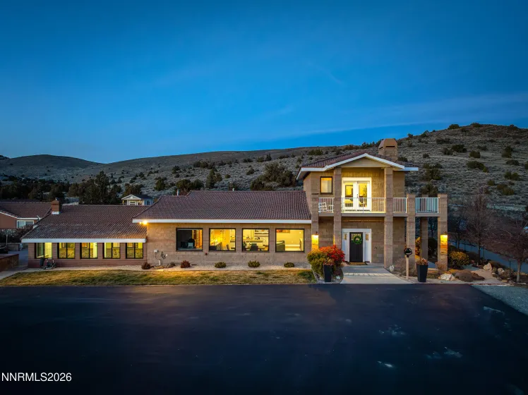 730 Encanto, Sparks, Nevada 89441, 4 Bedrooms Bedrooms, ,4 BathroomsBathrooms,Residential,Residential,Encanto,260001049