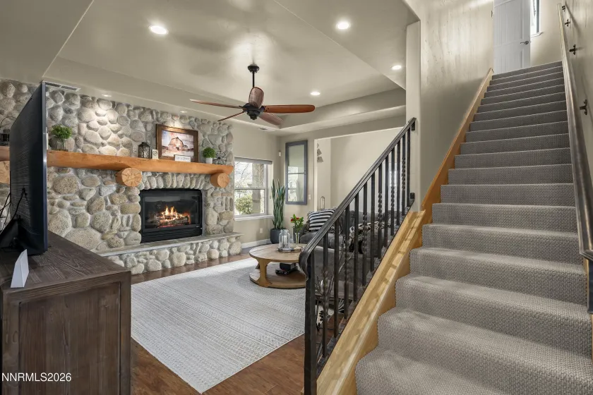 730 Encanto, Sparks, Nevada 89441, 4 Bedrooms Bedrooms, ,4 BathroomsBathrooms,Residential,Residential,Encanto,260001049