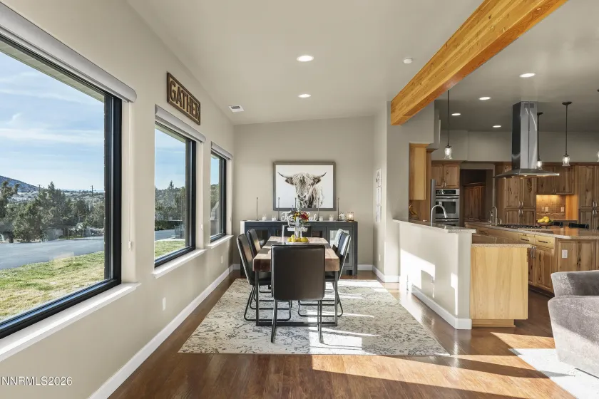 730 Encanto, Sparks, Nevada 89441, 4 Bedrooms Bedrooms, ,4 BathroomsBathrooms,Residential,Residential,Encanto,260001049