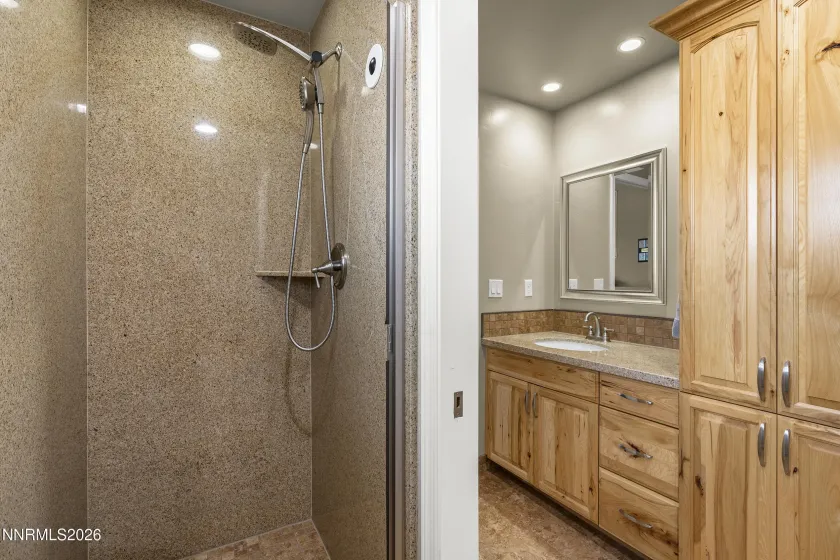 730 Encanto, Sparks, Nevada 89441, 4 Bedrooms Bedrooms, ,4 BathroomsBathrooms,Residential,Residential,Encanto,260001049