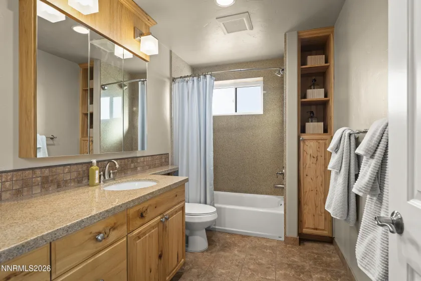 730 Encanto, Sparks, Nevada 89441, 4 Bedrooms Bedrooms, ,4 BathroomsBathrooms,Residential,Residential,Encanto,260001049