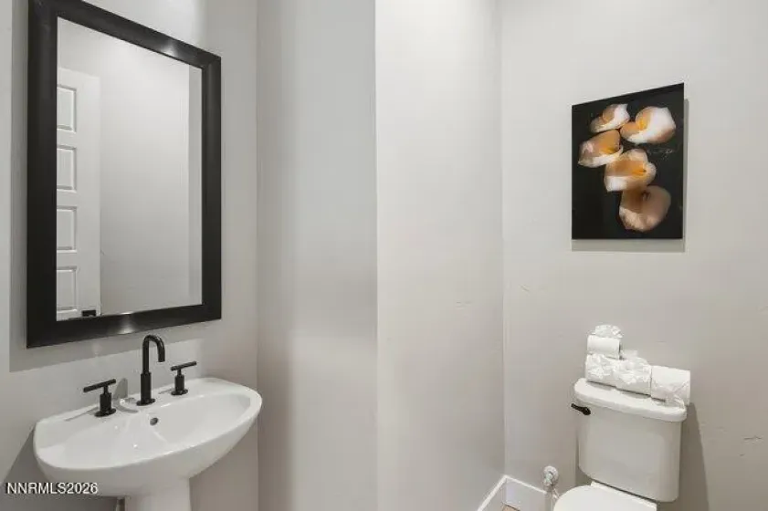 5535 Dapplegray, Reno, Nevada 89511, 4 Bedrooms Bedrooms, ,4 BathroomsBathrooms,Residential,Residential,Dapplegray,260001053