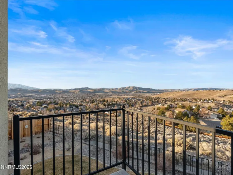 4430 Dancing Moon, Sparks, Nevada 89436, 5 Bedrooms Bedrooms, ,3 BathroomsBathrooms,Residential,Residential,Dancing Moon,260001055