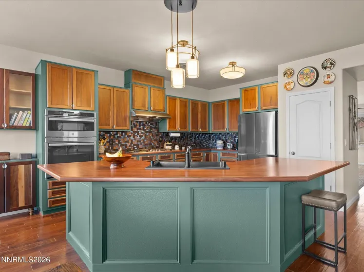 4430 Dancing Moon, Sparks, Nevada 89436, 5 Bedrooms Bedrooms, ,3 BathroomsBathrooms,Residential,Residential,Dancing Moon,260001055