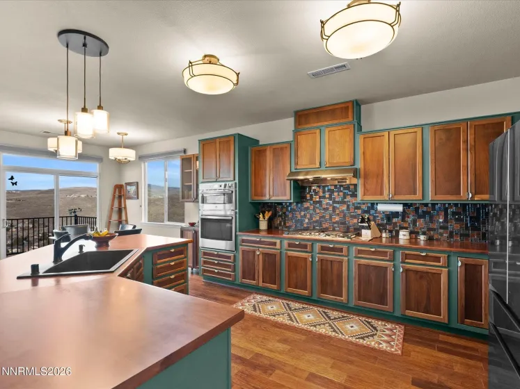 4430 Dancing Moon, Sparks, Nevada 89436, 5 Bedrooms Bedrooms, ,3 BathroomsBathrooms,Residential,Residential,Dancing Moon,260001055