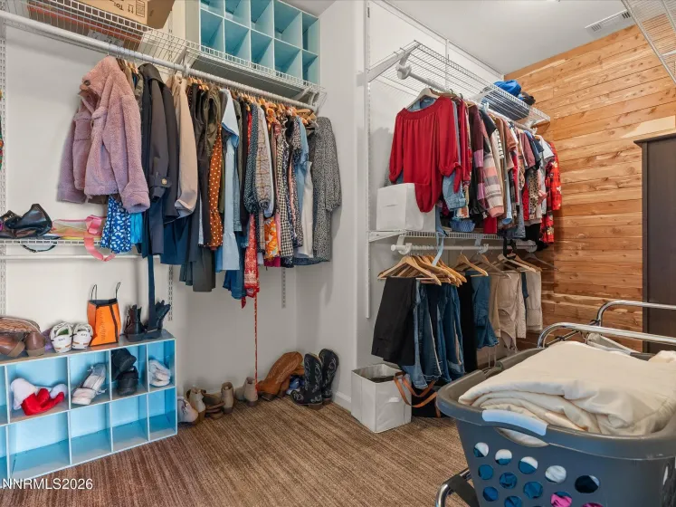 4430 Dancing Moon, Sparks, Nevada 89436, 5 Bedrooms Bedrooms, ,3 BathroomsBathrooms,Residential,Residential,Dancing Moon,260001055