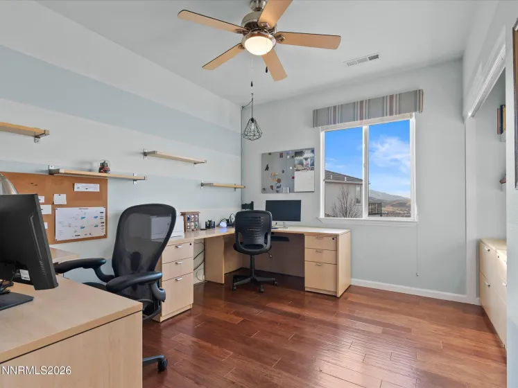 4430 Dancing Moon, Sparks, Nevada 89436, 5 Bedrooms Bedrooms, ,3 BathroomsBathrooms,Residential,Residential,Dancing Moon,260001055