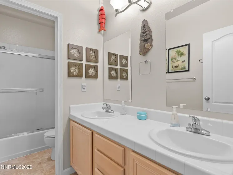 4430 Dancing Moon, Sparks, Nevada 89436, 5 Bedrooms Bedrooms, ,3 BathroomsBathrooms,Residential,Residential,Dancing Moon,260001055