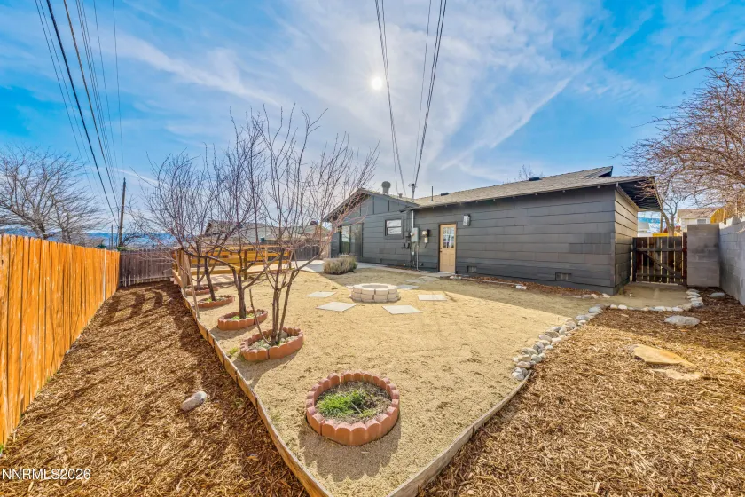 3320 Heights, Reno, Nevada 89503, 3 Bedrooms Bedrooms, ,2 BathroomsBathrooms,Residential,Residential,Heights,260001056