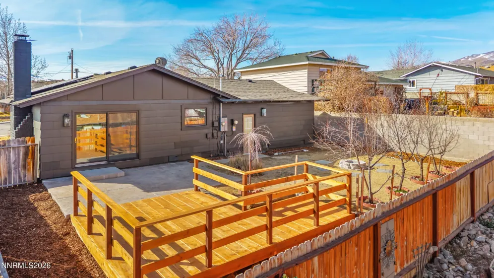 3320 Heights, Reno, Nevada 89503, 3 Bedrooms Bedrooms, ,2 BathroomsBathrooms,Residential,Residential,Heights,260001056