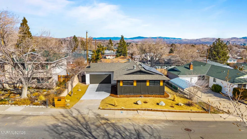3320 Heights, Reno, Nevada 89503, 3 Bedrooms Bedrooms, ,2 BathroomsBathrooms,Residential,Residential,Heights,260001056