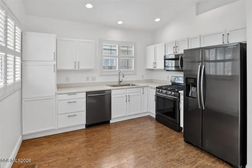 2130 Evergreen Park, Reno, Nevada 89521, 2 Bedrooms Bedrooms, ,2 BathroomsBathrooms,Residential,Residential,Evergreen Park,260001057