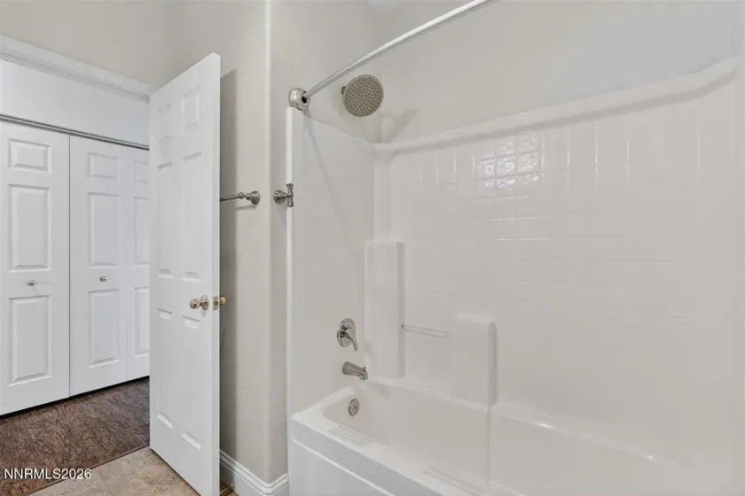 2130 Evergreen Park, Reno, Nevada 89521, 2 Bedrooms Bedrooms, ,2 BathroomsBathrooms,Residential,Residential,Evergreen Park,260001057