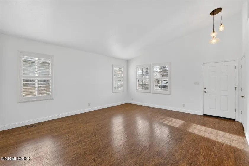 2130 Evergreen Park, Reno, Nevada 89521, 2 Bedrooms Bedrooms, ,2 BathroomsBathrooms,Residential,Residential,Evergreen Park,260001057