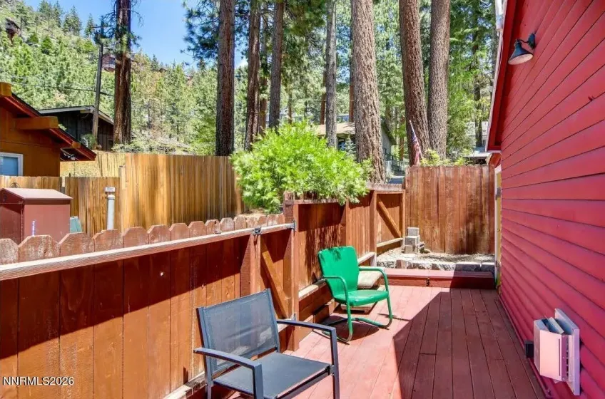 212 Lyons, Zephyr Cove, Nevada 89448, 1 Bedroom Bedrooms, ,1 BathroomBathrooms,Residential,Residential,Lyons,260001059