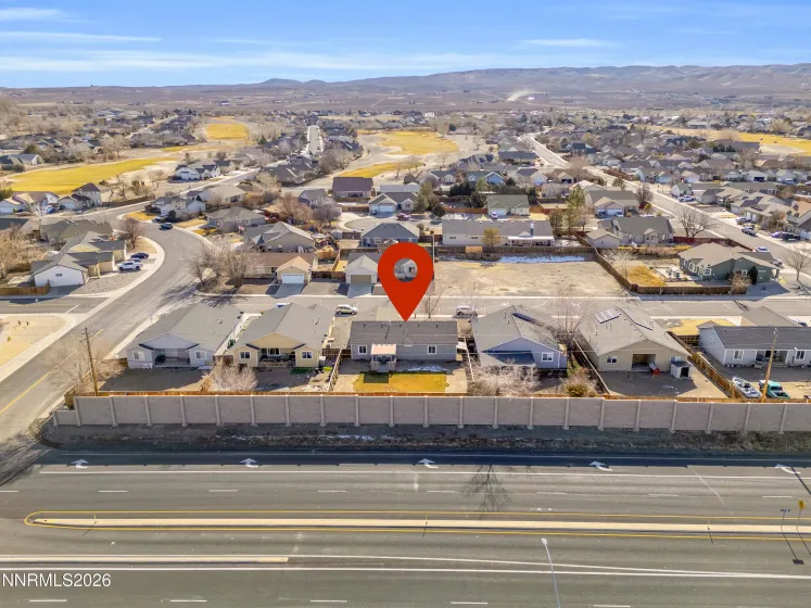 391 Bens, Fernley, Nevada 89408, 3 Bedrooms Bedrooms, ,2 BathroomsBathrooms,Residential,Residential,Bens,260001060