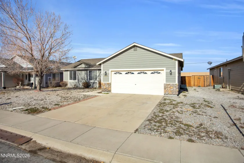 391 Bens, Fernley, Nevada 89408, 3 Bedrooms Bedrooms, ,2 BathroomsBathrooms,Residential,Residential,Bens,260001060