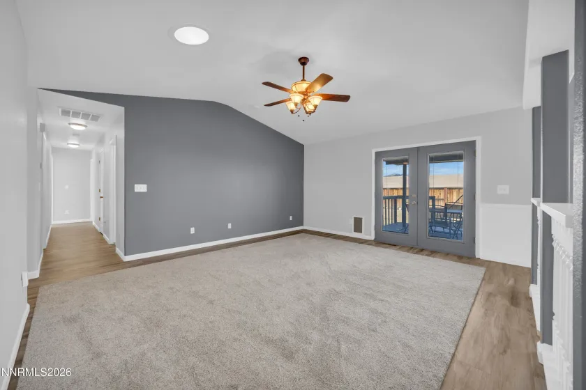 391 Bens, Fernley, Nevada 89408, 3 Bedrooms Bedrooms, ,2 BathroomsBathrooms,Residential,Residential,Bens,260001060