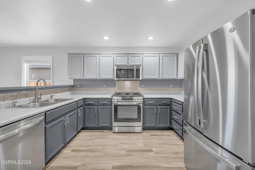 391 Bens, Fernley, Nevada 89408, 3 Bedrooms Bedrooms, ,2 BathroomsBathrooms,Residential,Residential,Bens,260001060