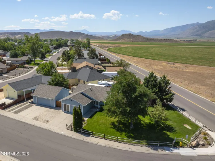 1304 Yellowjacket, Gardnerville, Nevada 89460, 3 Bedrooms Bedrooms, ,2 BathroomsBathrooms,Residential,Residential,Yellowjacket,260001062