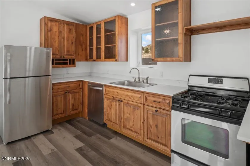 8101 Leroy, Reno, Nevada 89523, 5 Bedrooms Bedrooms, ,4 BathroomsBathrooms,Residential,Residential,Leroy,260001065