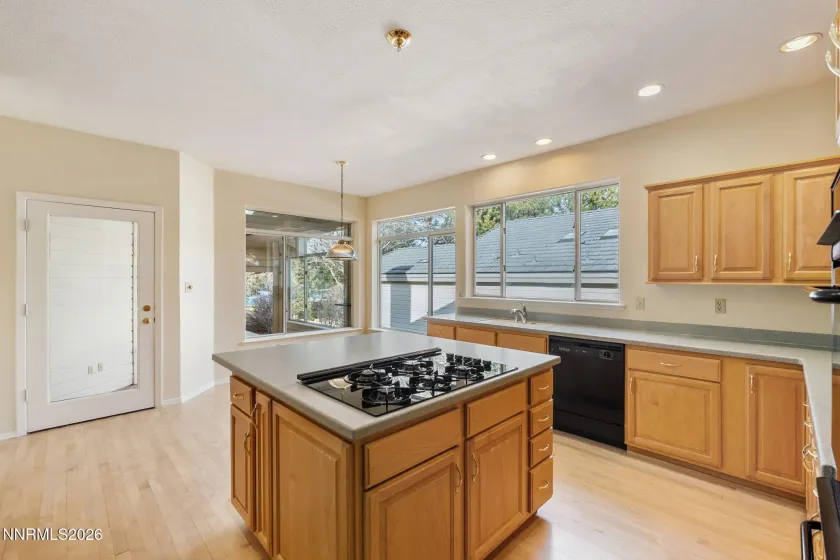 4005 Nemaha Creek, Reno, Nevada 89519, 2 Bedrooms Bedrooms, ,2 BathroomsBathrooms,Residential,Residential,Nemaha Creek,260001066