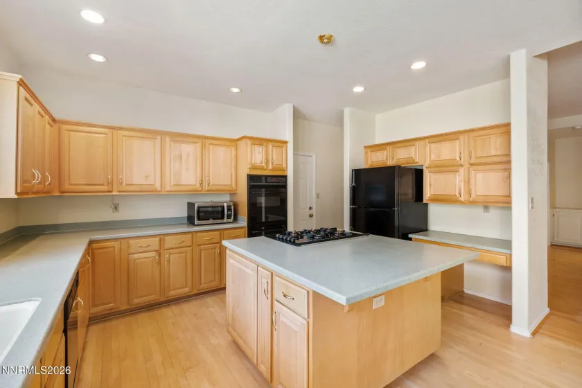 4005 Nemaha Creek, Reno, Nevada 89519, 2 Bedrooms Bedrooms, ,2 BathroomsBathrooms,Residential,Residential,Nemaha Creek,260001066