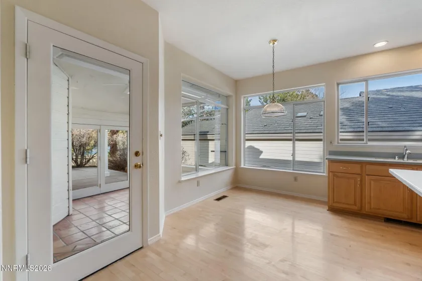 4005 Nemaha Creek, Reno, Nevada 89519, 2 Bedrooms Bedrooms, ,2 BathroomsBathrooms,Residential,Residential,Nemaha Creek,260001066