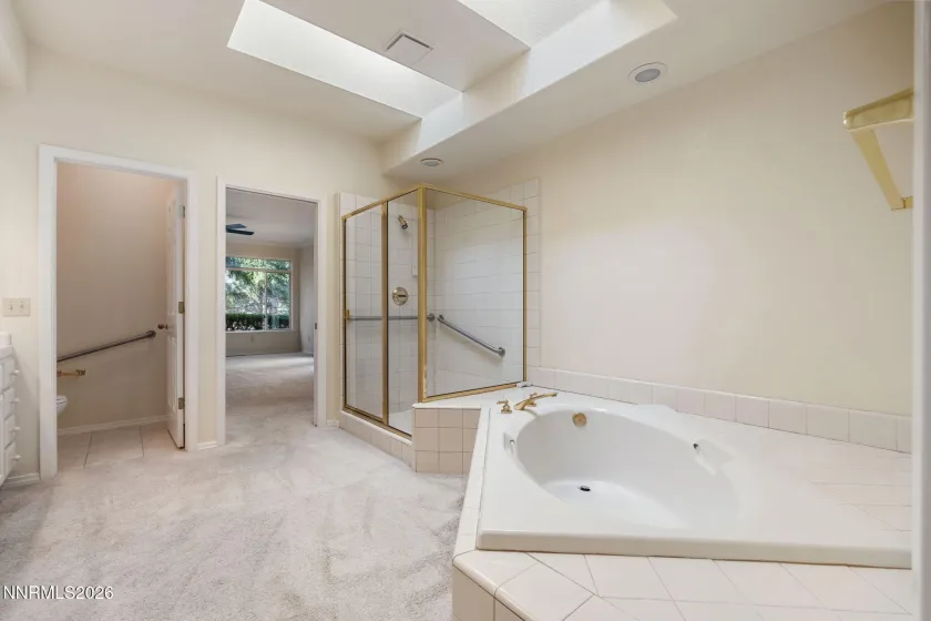 4005 Nemaha Creek, Reno, Nevada 89519, 2 Bedrooms Bedrooms, ,2 BathroomsBathrooms,Residential,Residential,Nemaha Creek,260001066