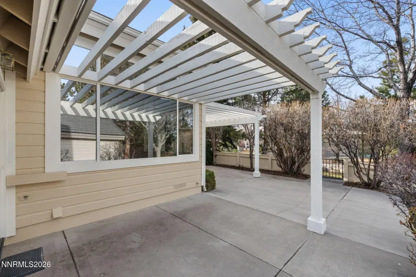 4005 Nemaha Creek, Reno, Nevada 89519, 2 Bedrooms Bedrooms, ,2 BathroomsBathrooms,Residential,Residential,Nemaha Creek,260001066