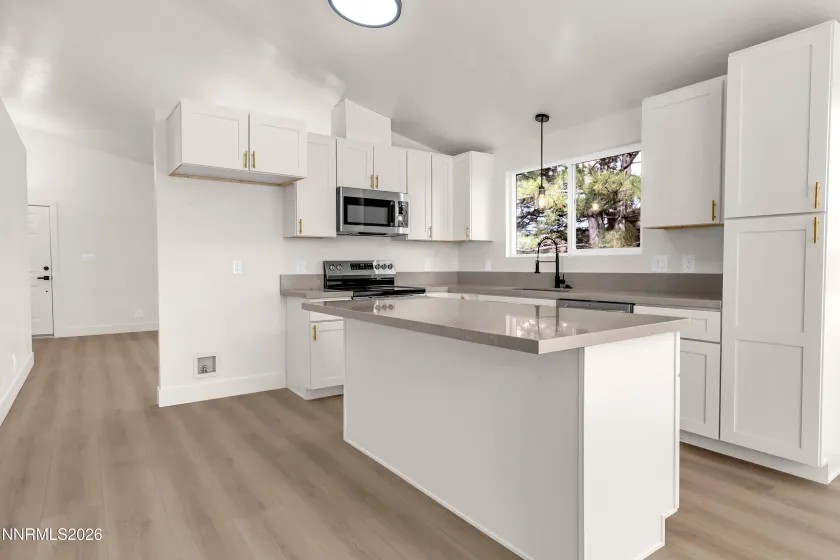 6790 Sandia, Reno, Nevada 89523, 3 Bedrooms Bedrooms, ,2 BathroomsBathrooms,Residential,Residential,Sandia,260001067