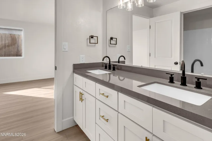 6790 Sandia, Reno, Nevada 89523, 3 Bedrooms Bedrooms, ,2 BathroomsBathrooms,Residential,Residential,Sandia,260001067