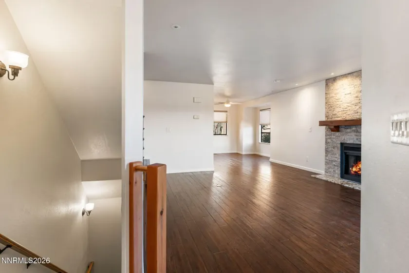 2875 Idlewild, Reno, Nevada 89509, 2 Bedrooms Bedrooms, ,3 BathroomsBathrooms,Residential,Residential,Idlewild,260001068