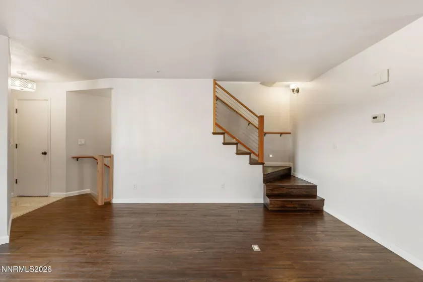 2875 Idlewild, Reno, Nevada 89509, 2 Bedrooms Bedrooms, ,3 BathroomsBathrooms,Residential,Residential,Idlewild,260001068