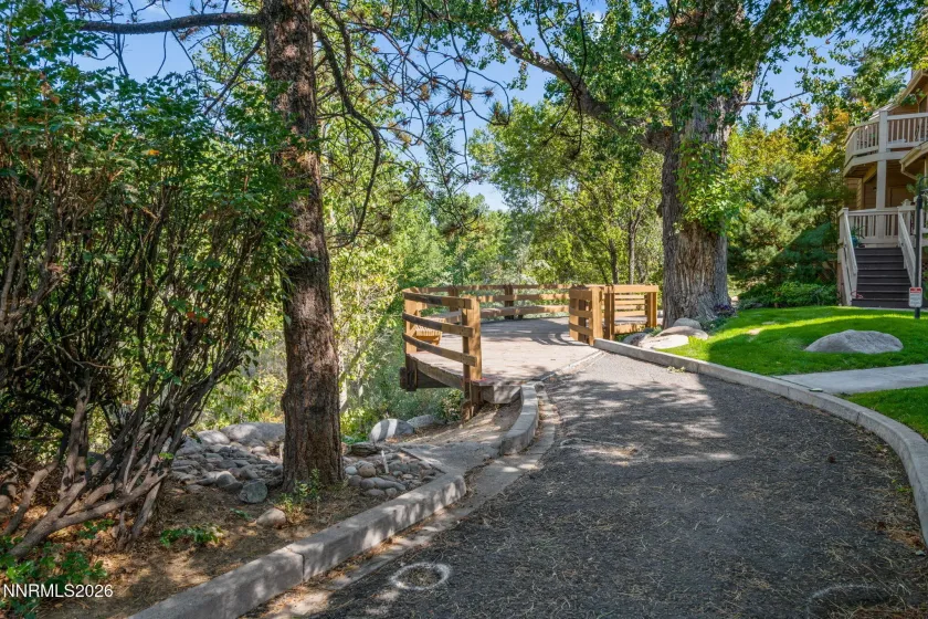 2875 Idlewild, Reno, Nevada 89509, 2 Bedrooms Bedrooms, ,3 BathroomsBathrooms,Residential,Residential,Idlewild,260001068