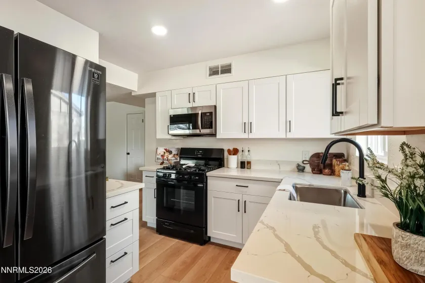 2455 Coppa, Sparks, Nevada 89431, 4 Bedrooms Bedrooms, ,2 BathroomsBathrooms,Residential,Residential,Coppa,260001069