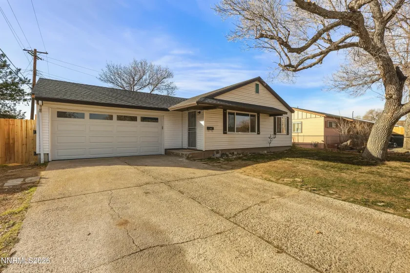 2455 Coppa, Sparks, Nevada 89431, 4 Bedrooms Bedrooms, ,2 BathroomsBathrooms,Residential,Residential,Coppa,260001069