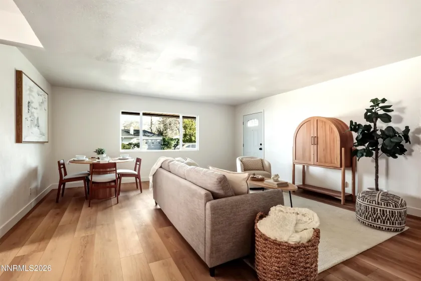 2455 Coppa, Sparks, Nevada 89431, 4 Bedrooms Bedrooms, ,2 BathroomsBathrooms,Residential,Residential,Coppa,260001069