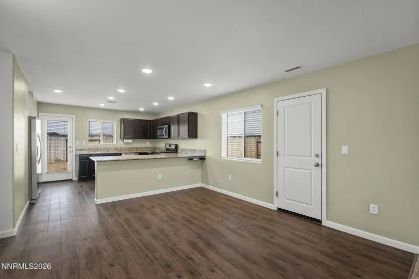 7709 Sandy Vly, Reno, Nevada 89506, 3 Bedrooms Bedrooms, ,2 BathroomsBathrooms,Residential,Residential,Sandy Vly,260001075