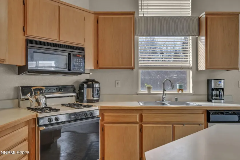 7665 Water View, Reno, Nevada 89511, 3 Bedrooms Bedrooms, ,2 BathroomsBathrooms,Residential,Residential,Water View,260001077