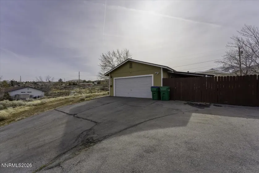 8290 Mohawk, Reno, Nevada 89506, 3 Bedrooms Bedrooms, ,2 BathroomsBathrooms,Residential,Residential,Mohawk,260001081