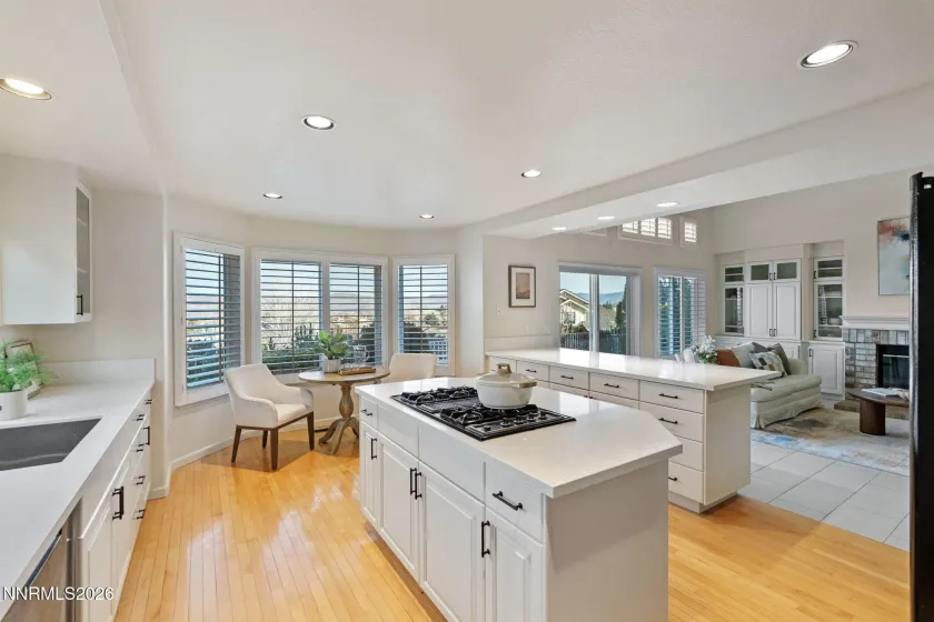 6186 Squires, Reno, Nevada 89519, 3 Bedrooms Bedrooms, ,3 BathroomsBathrooms,Residential,Residential,Squires,260001085