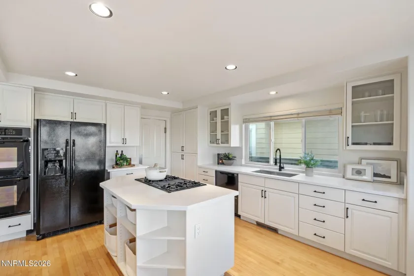 6186 Squires, Reno, Nevada 89519, 3 Bedrooms Bedrooms, ,3 BathroomsBathrooms,Residential,Residential,Squires,260001085