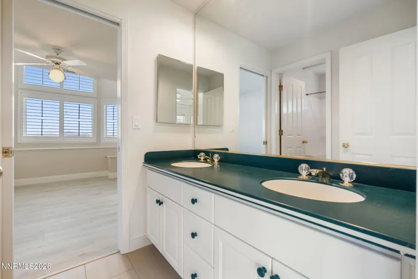 6186 Squires, Reno, Nevada 89519, 3 Bedrooms Bedrooms, ,3 BathroomsBathrooms,Residential,Residential,Squires,260001085