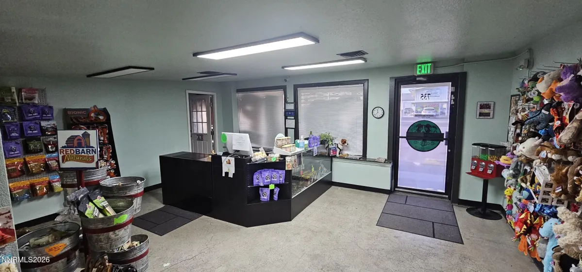 735 Taylor, Fallon, Nevada 89406, ,Commercial Sale,Residential,Taylor,260001089