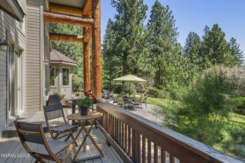 1690 Green Ash, Reno, Nevada 89511, 3 Bedrooms Bedrooms, ,4 BathroomsBathrooms,Residential,Residential,Green Ash,260001092